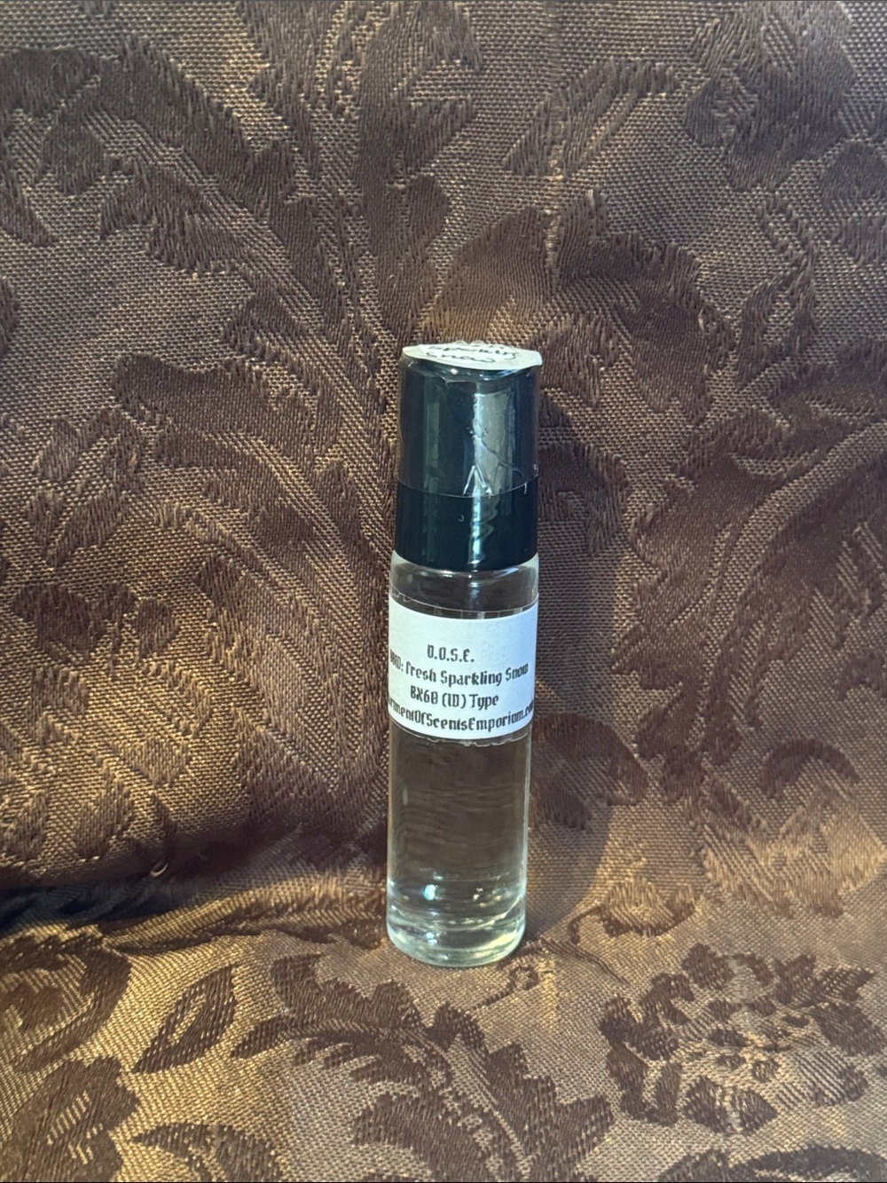 Fresh Sparkling Snow Type Is A Floral Fruity Minty Long Lasting Fragrance 1/3 Oz
